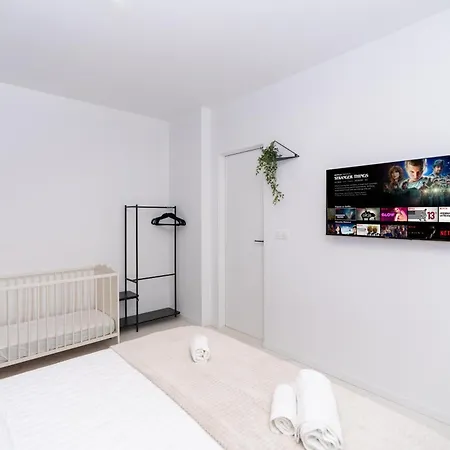 Arena Mall Galleria View And Securities Parking1 Διαμέρισμα *