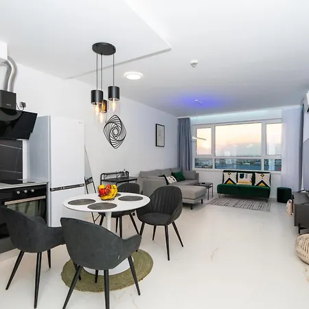 Διαμέρισμα Arena Mall Galleria View And Securities Parking1 Μπουργκάς