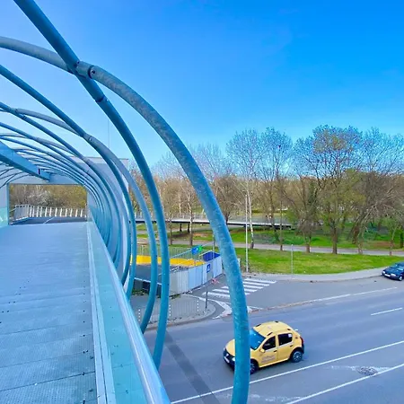 Arena Mall Galleria View And Securities Parking1 Burgaz