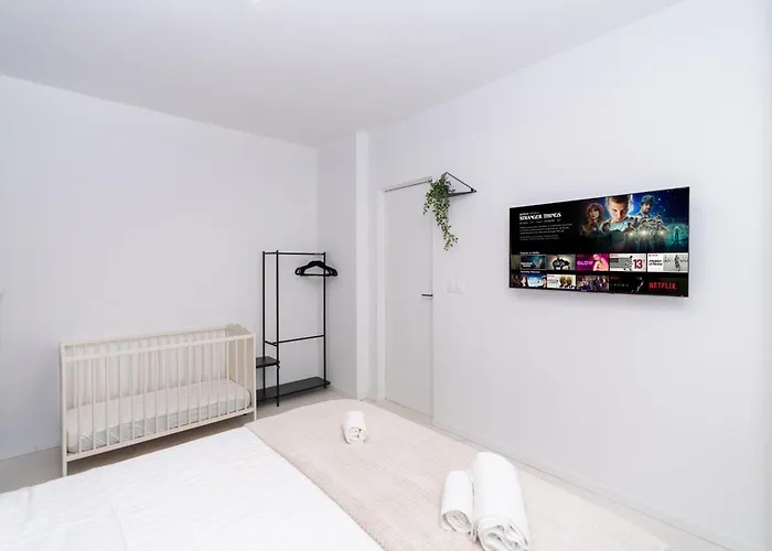 Arena Mall Galleria View And Securities Parking1 Appartement *